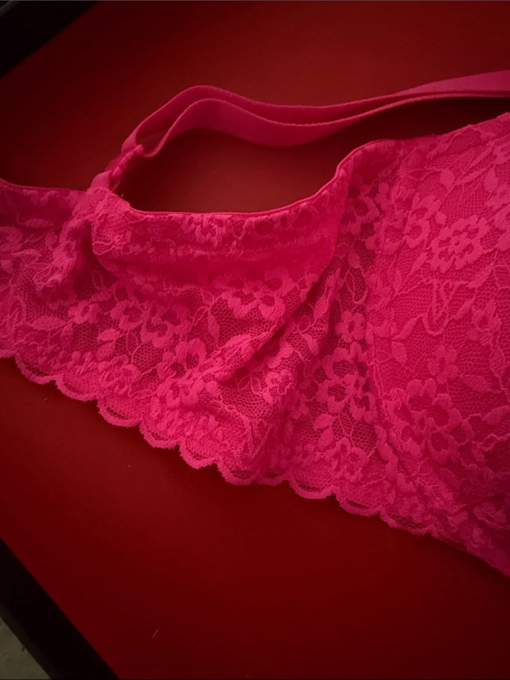 Victoria's Secret Bright Fuchsia Lace Underwire Bra